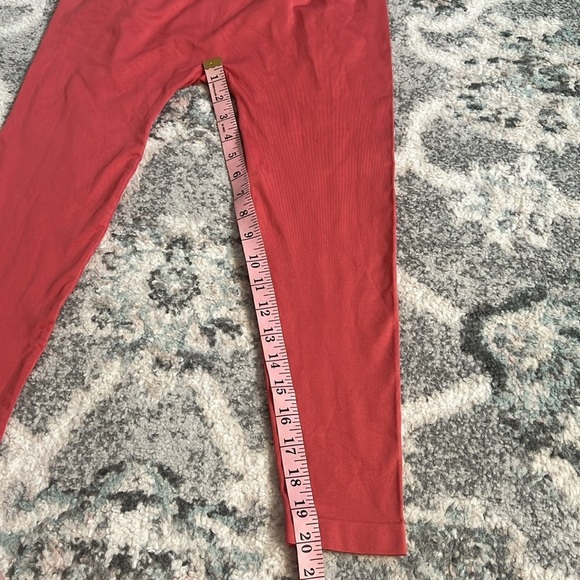 Gymshark cropped leggings - Picture 4 of 8